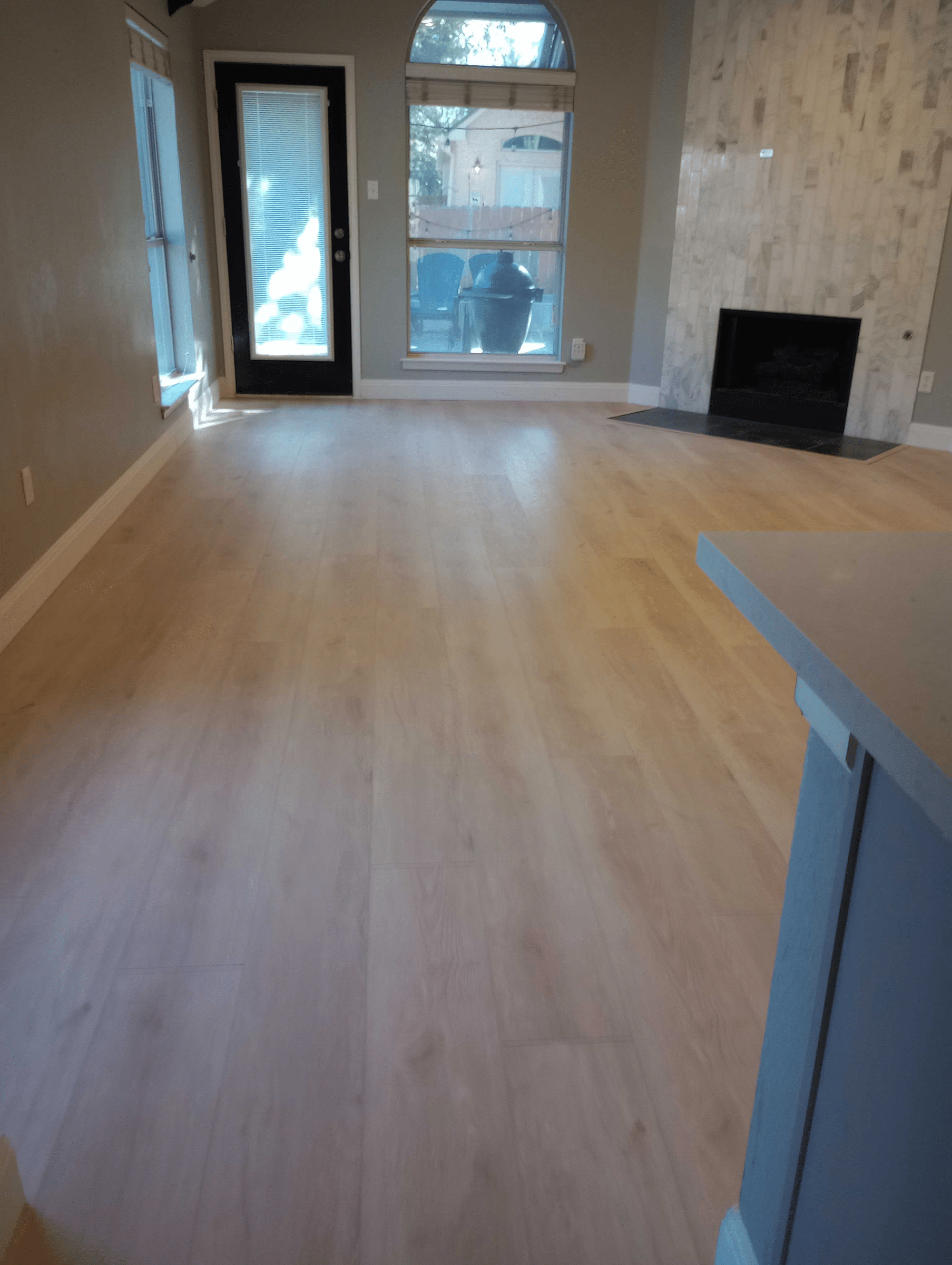 METROFLOR RESERVE OAK MEADOW OAK Floor Coverings International of